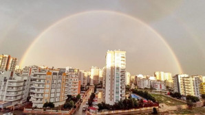 Yağmurdan sonra oluşan gökkuşağı hayran bıraktı