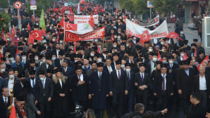 Mersin’de kurtuluş coşkusu Zafer Yürüyüşüyle doruğa ulaştı