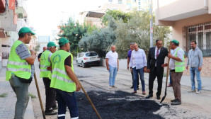 Toroslar’da hasar gören sokaklar yenileniyor